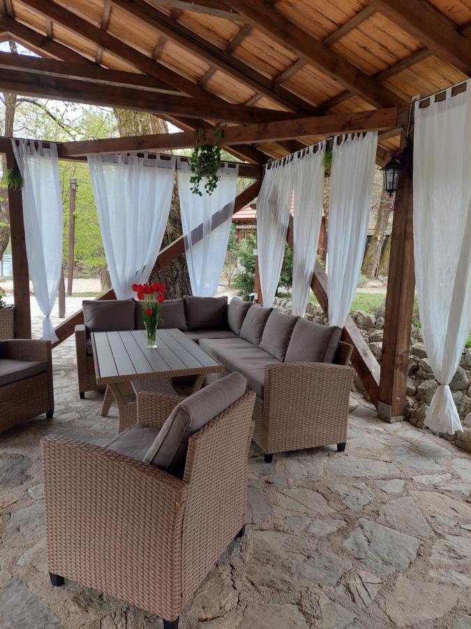 Atrium Holiday Home Bihać Esterno foto