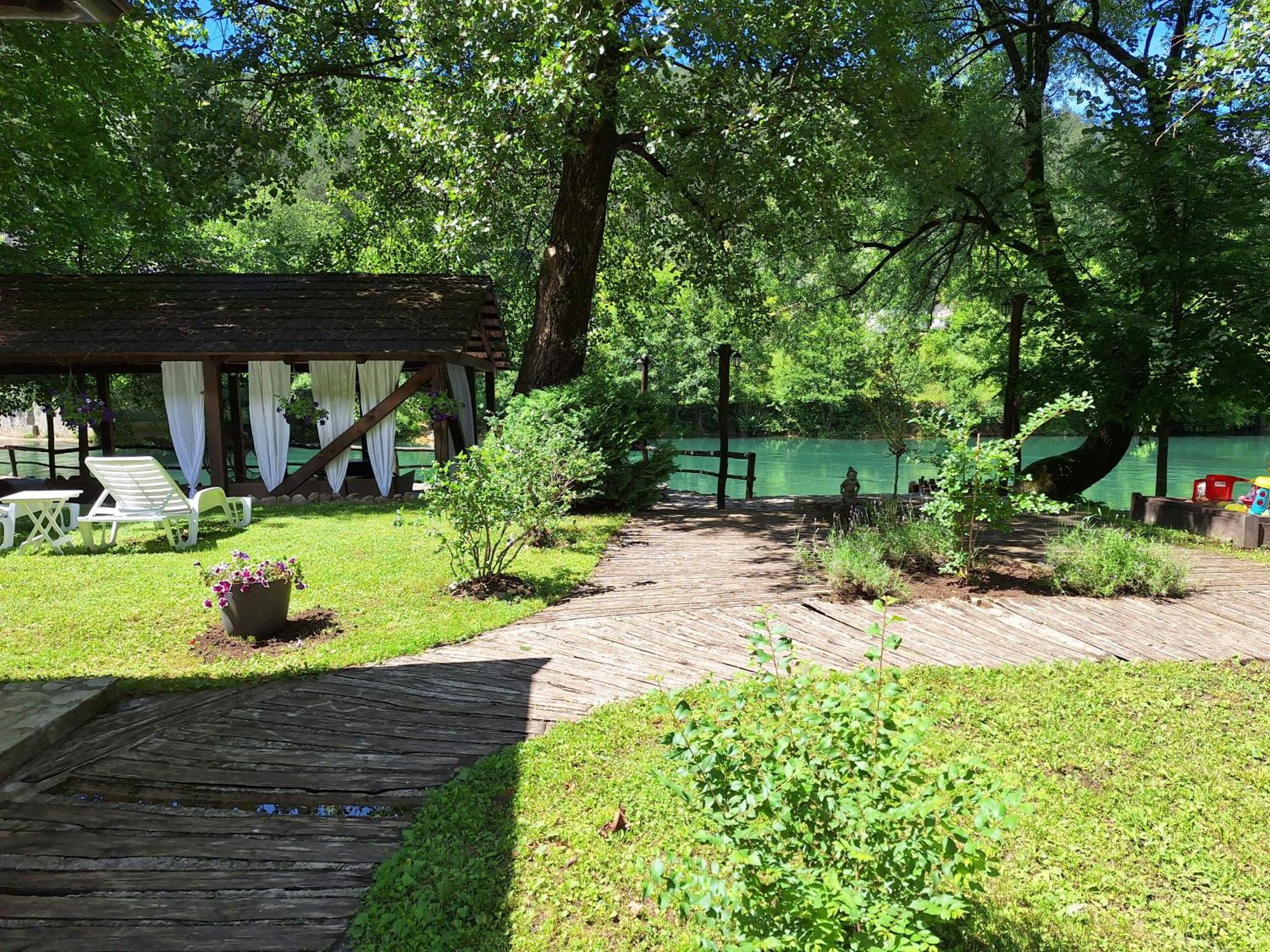 Atrium Holiday Home Bihać Esterno foto